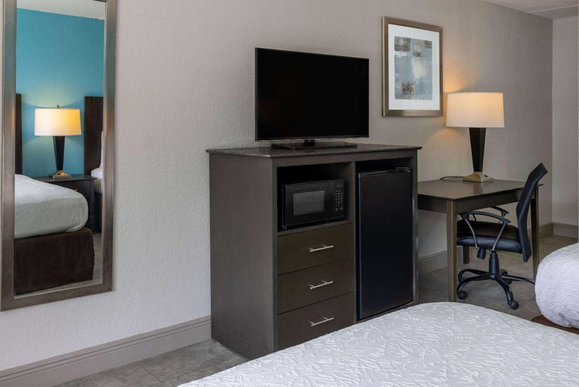 Travelodge By Wyndham Kingsland Ga エクステリア 写真