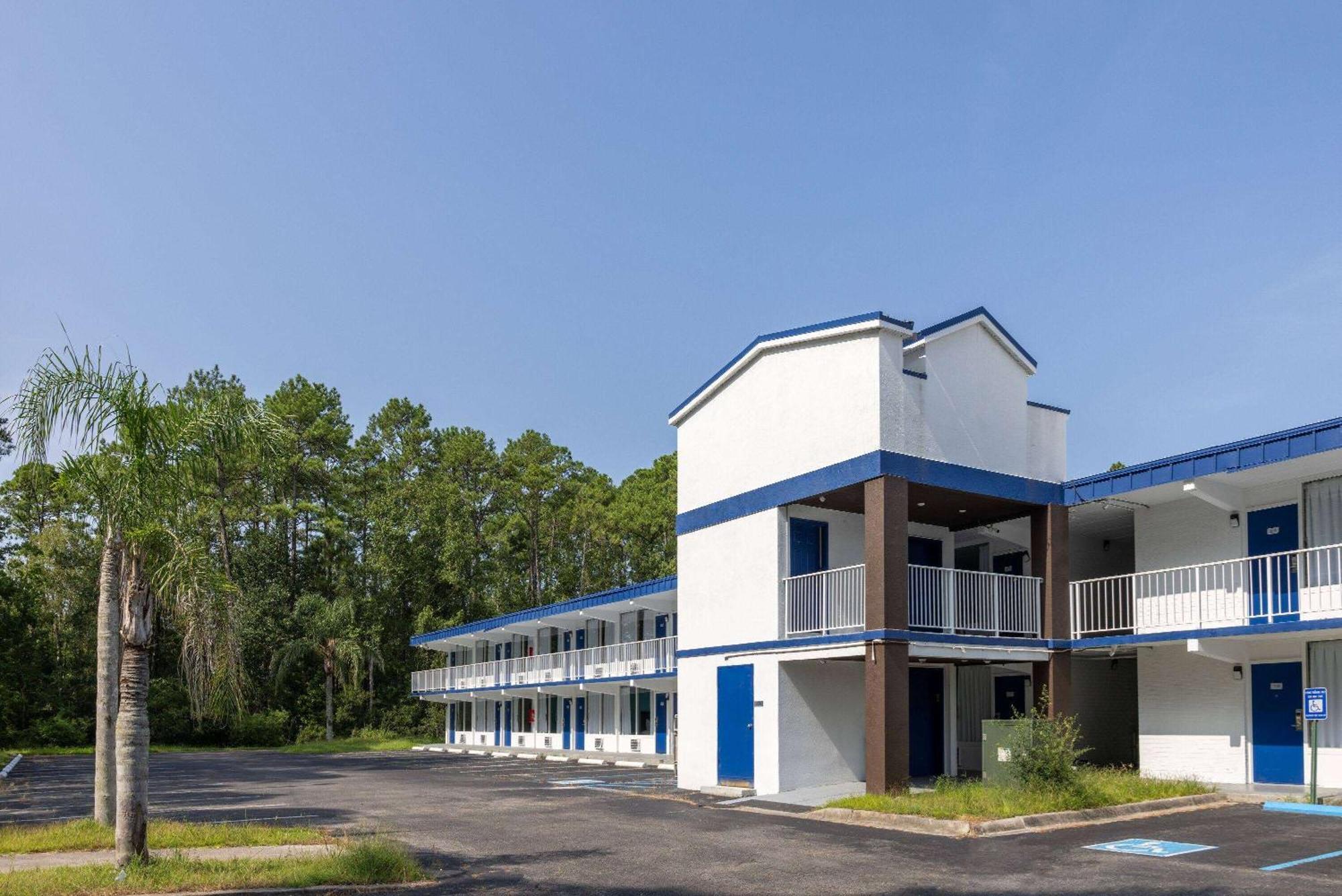 Travelodge By Wyndham Kingsland Ga エクステリア 写真