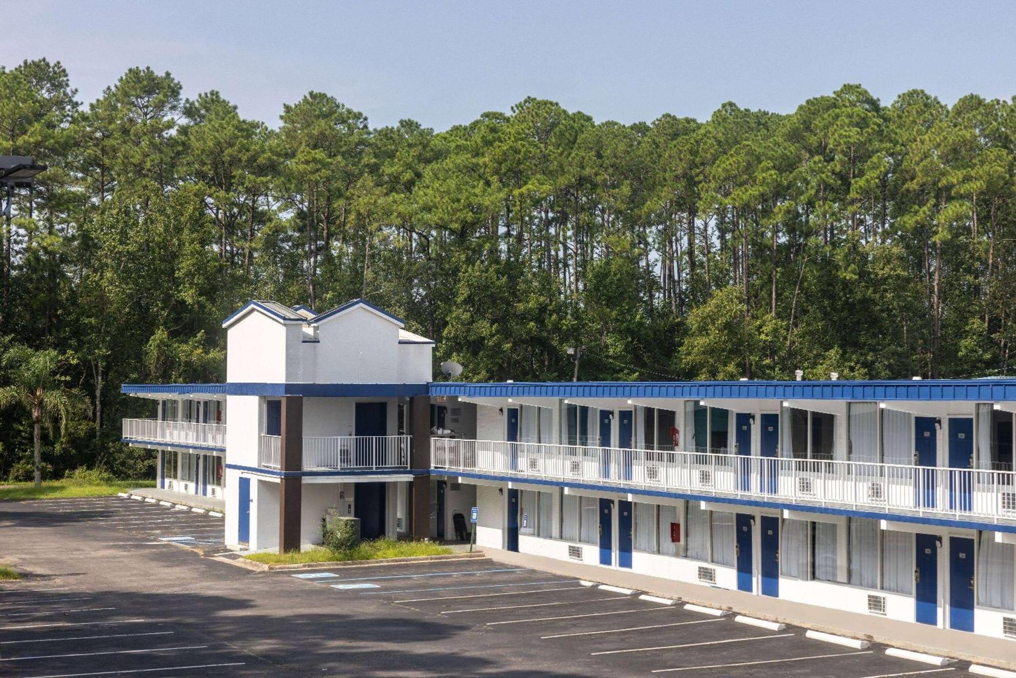 Travelodge By Wyndham Kingsland Ga エクステリア 写真